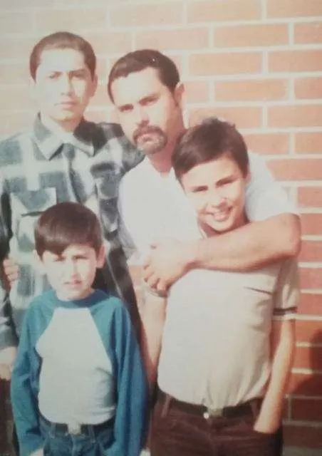 Jeff (top left) with his father and siblings